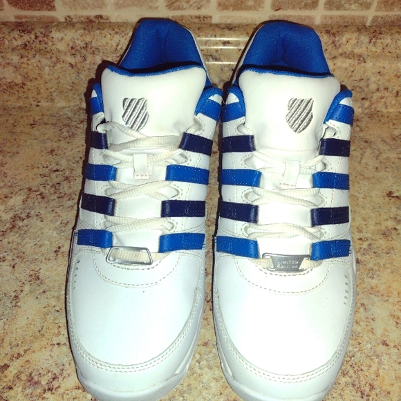 NWOT Men's Limited Edition K-Swiss White & Blue Shoes. Size 9 - Picture 2 of 6
